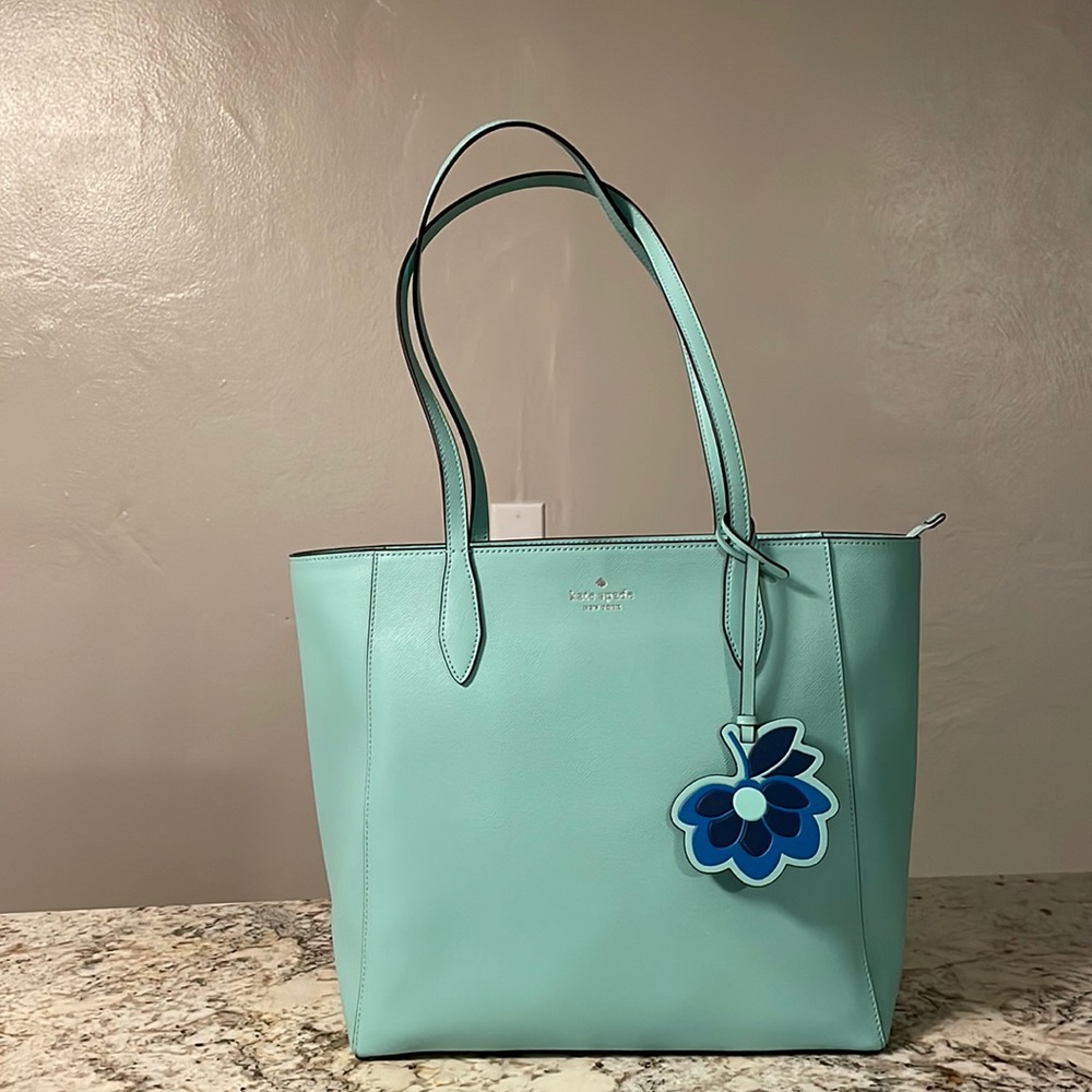 KATE SPADE BLUE TOTE Dana Tote